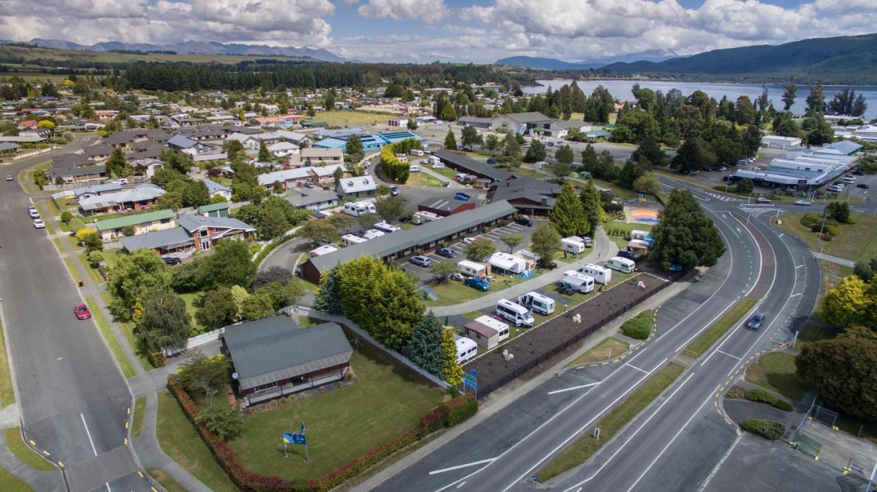 Te Anau Top 10 Holiday Park And Motels Exterior photo
