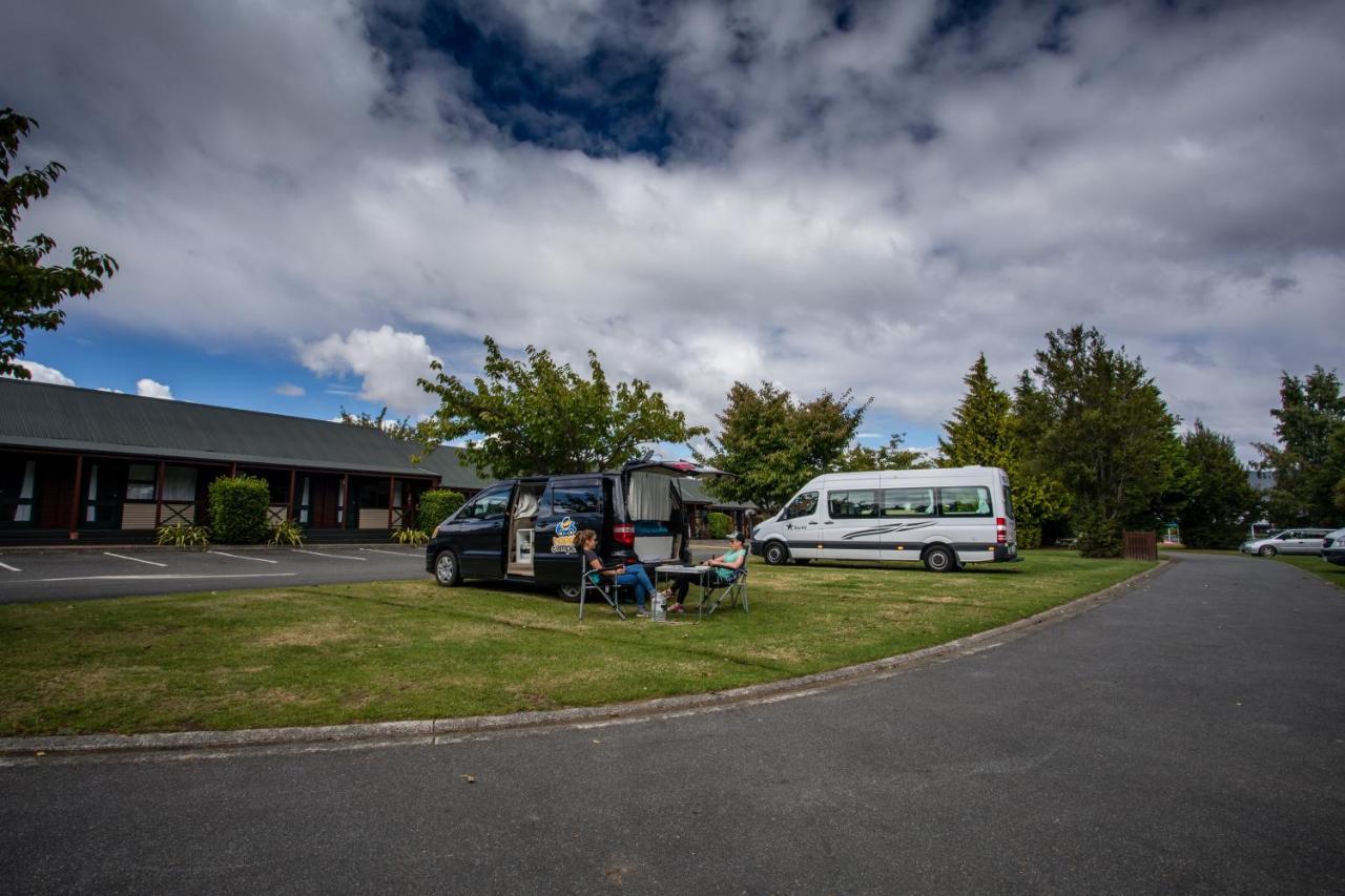 Te Anau Top 10 Holiday Park And Motels Exterior photo