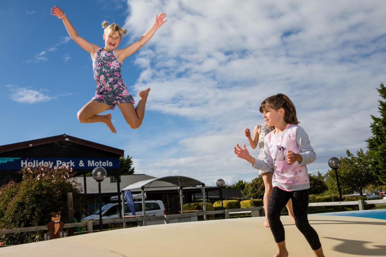 Te Anau Top 10 Holiday Park And Motels Exterior photo